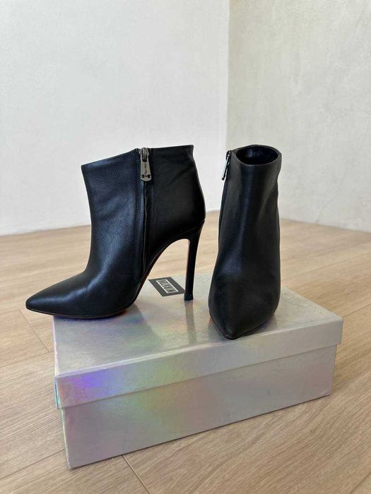 Жіночі ботільйони Miraton