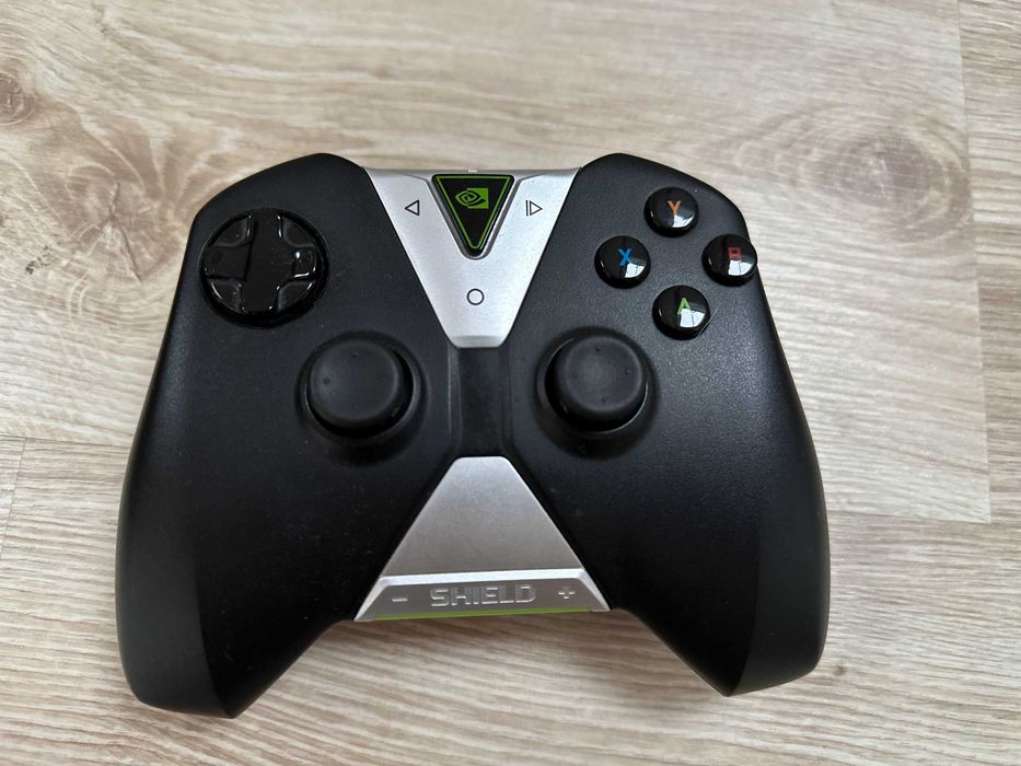 NVIDIA Shield TV - przystawka TV / konsola / Android / GeForce NOW