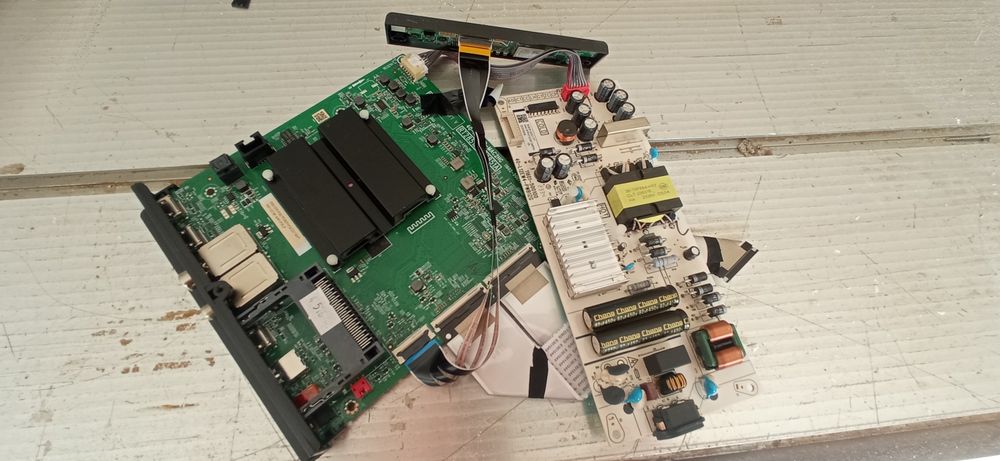 Componentes TV TCL  43C645