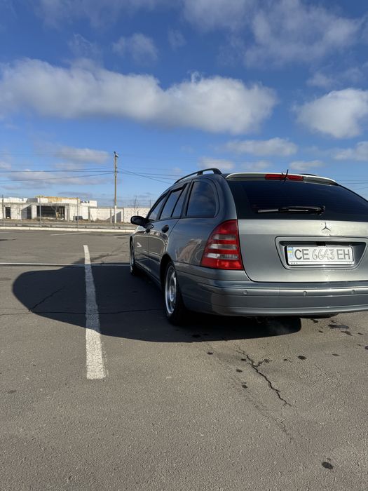 Mercedes-Benz C-Class 2003 VIN WDB2032081F524624 фото оголошення 3 з 8