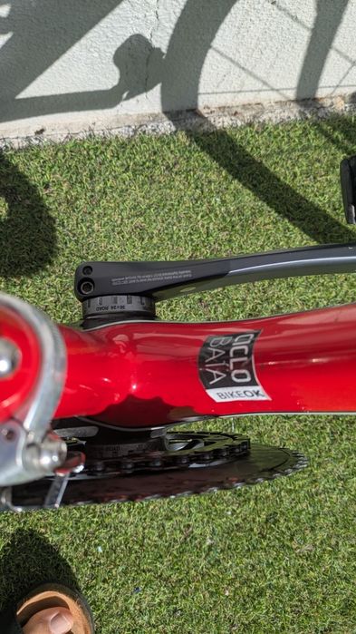 Bicicleta de estrada Eddy Merkkx em carbono
