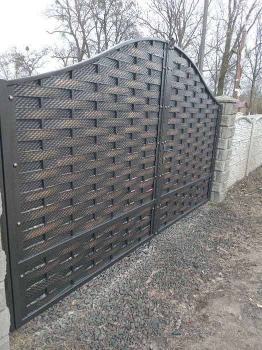 Металеві ворота,Металоконструкції