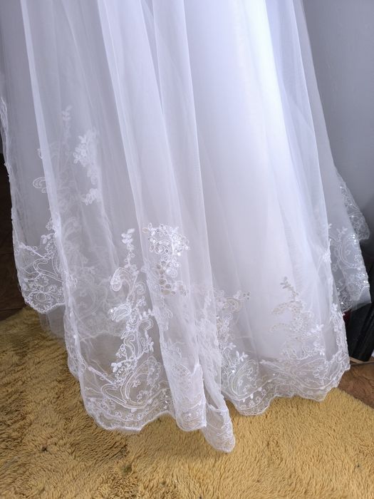 Przepiękna suknia ślubna M/L