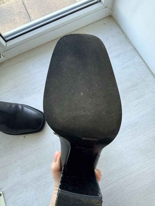 Ботильони р.40  Attizzare з «металевим» підбором