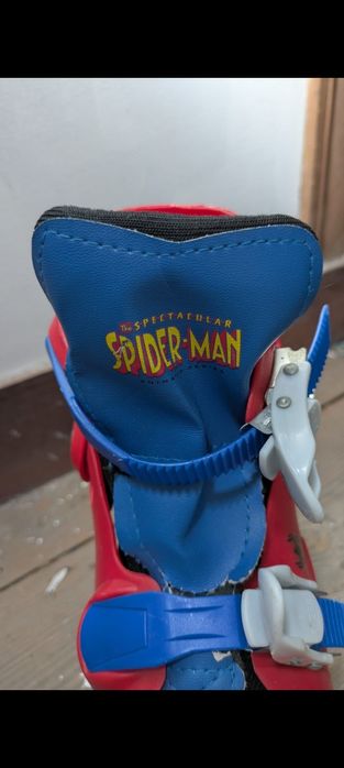Patina de Rodas. Criança ( spider man/marvel) 28-31