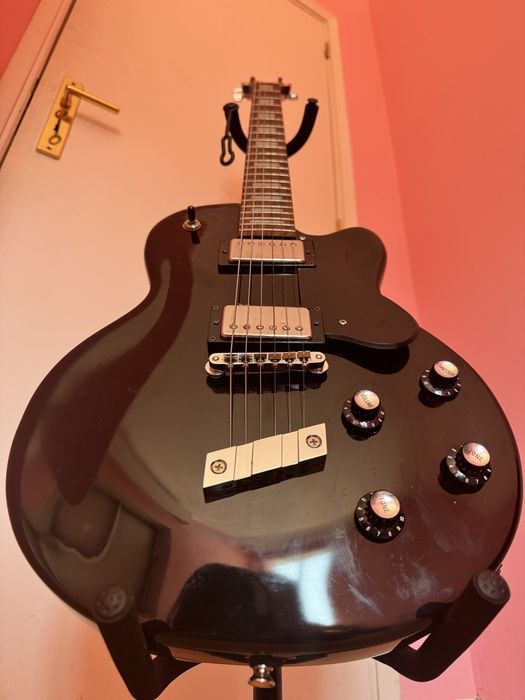 Guitarra DeArmond M65-C