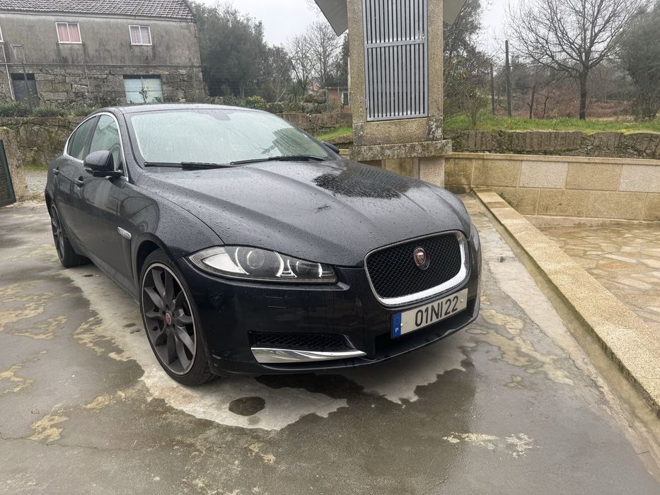 Jaguar xf 3.0 275 aceito trocas por classicos