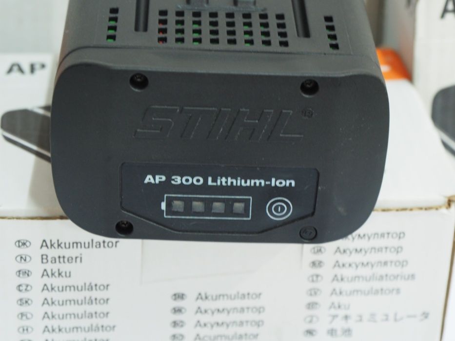 Akumulator STIHL AP 300 bateria pilarka kosa pila kosiarka 36v 6ah