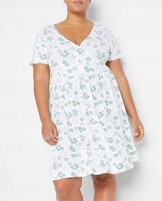 B.P.C sukienka shirtowa w kwiaty 44/46.