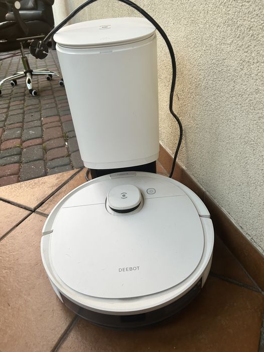 Deebot robot sprzatajacy