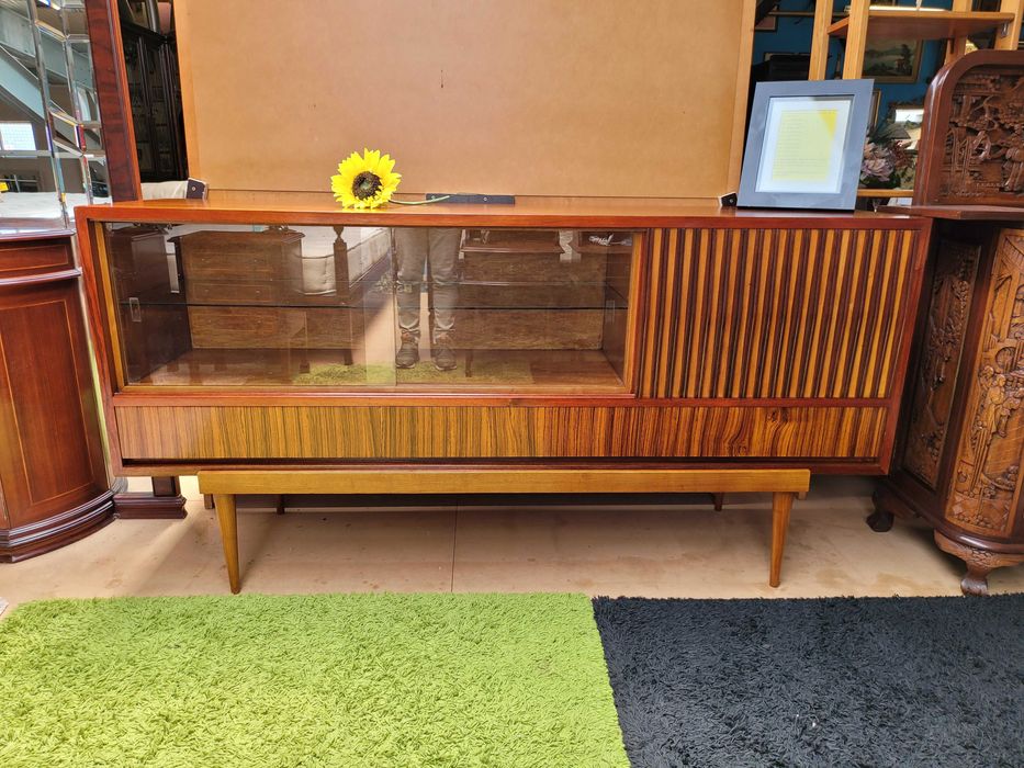 Aparador vintage - Totalmente restaurado