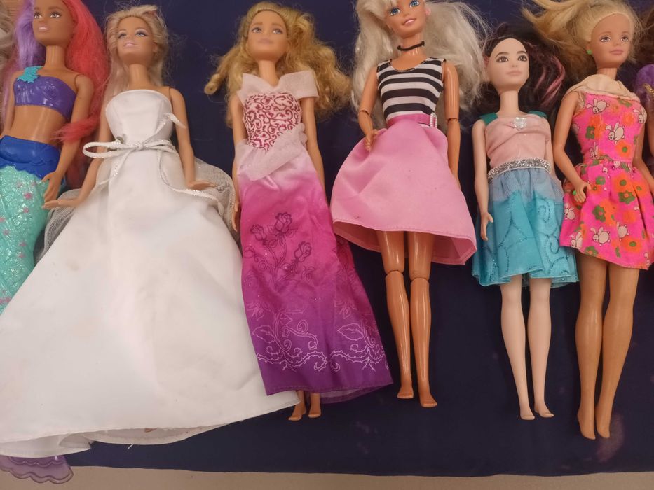 Bonecas Barbie sereia / Princesa