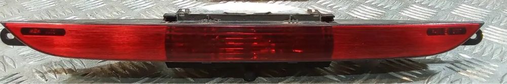 Luz nevoeiro traseiro - Audi TTS 8J