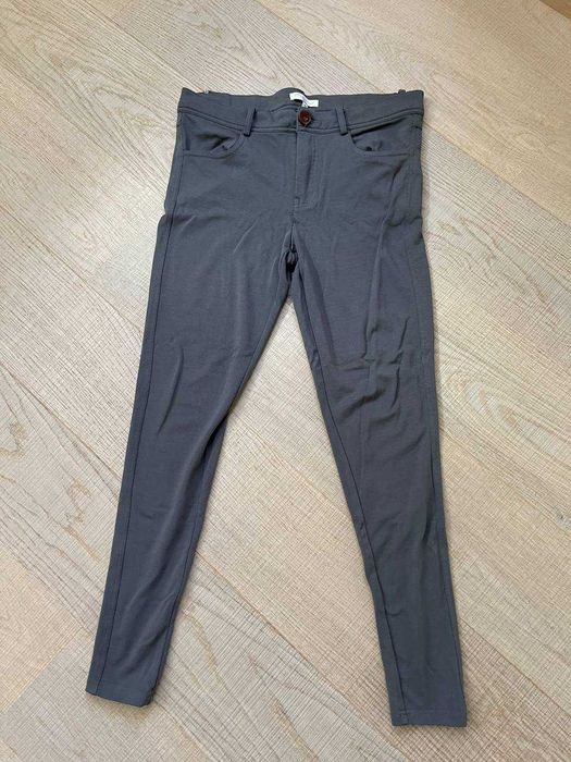 Жіночі штани в гарному стані