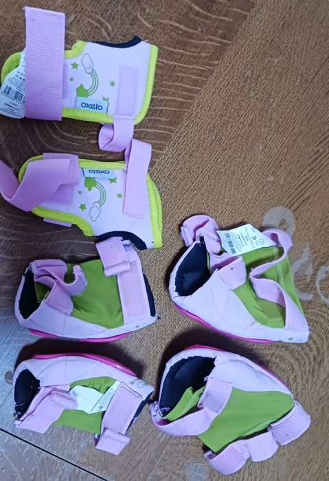 Conjunto de proteção para vários desportos 
Joelheiras