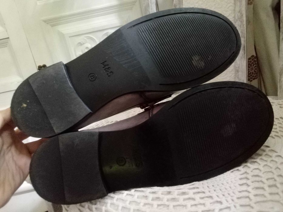 jak NOWE skórzane indyjskie M&S mokasyny damskie półbuty pantofle 42