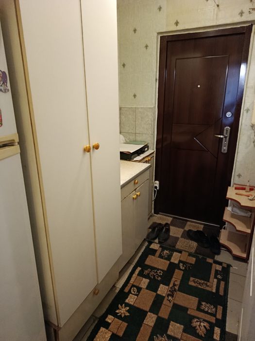 Продам недорого 1-кімнатну квартиру