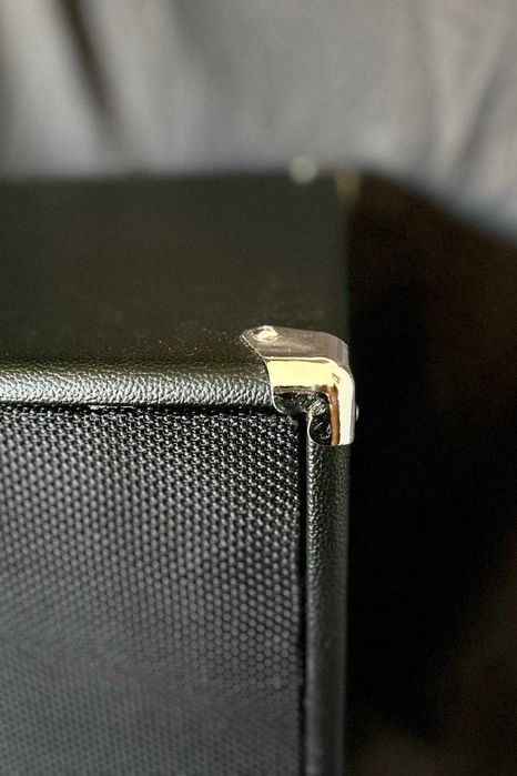 Coluna de Baixo Harley Benton SolidBass 210T