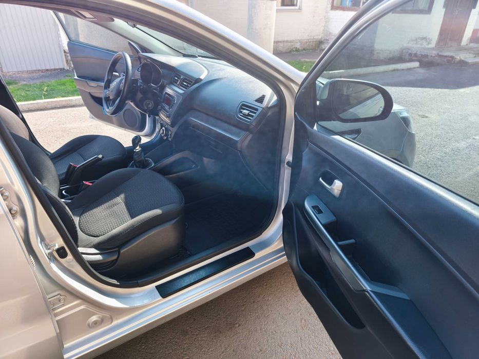 Kia Rio lll 2013 року