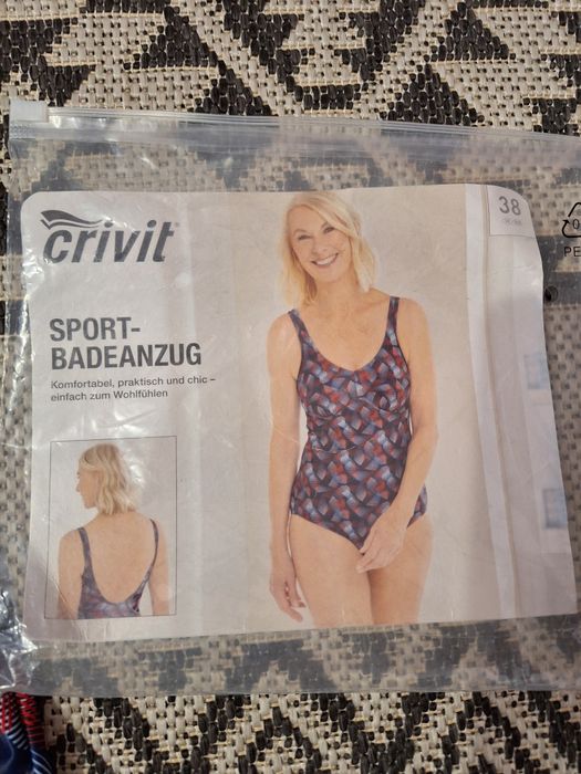Crivit купальник