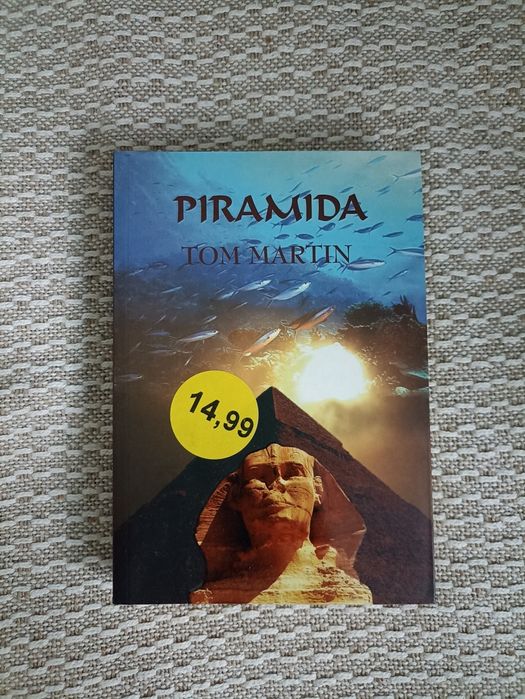Książka Piramida Tom Martin