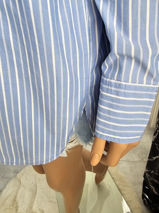 Modna koszula damska w błękitno-białe paski – Oversize, styl boyfriend H&M S