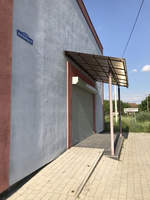 Здається в оренду