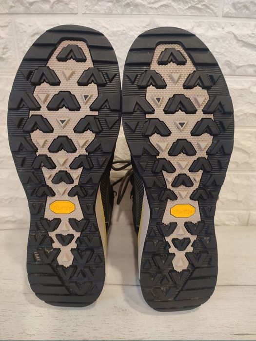 Ботинки берцы Karrimor