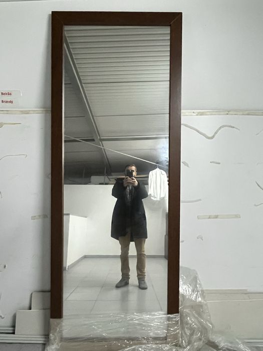 Espelho em madeira maciça, alta qualidade  01m / 2,20