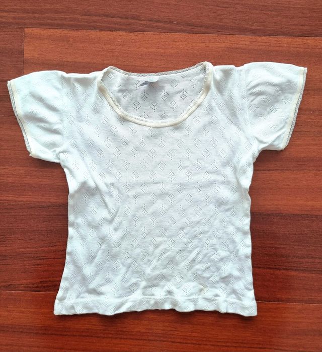 Camisola interior com efeito rendado no tecido 100% algodão, 4 anos