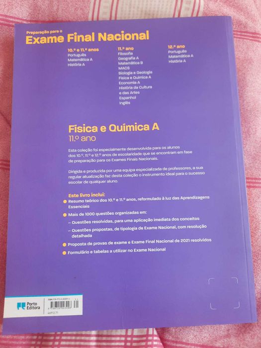 Livro de exames 11o ano Fisica e Quimica