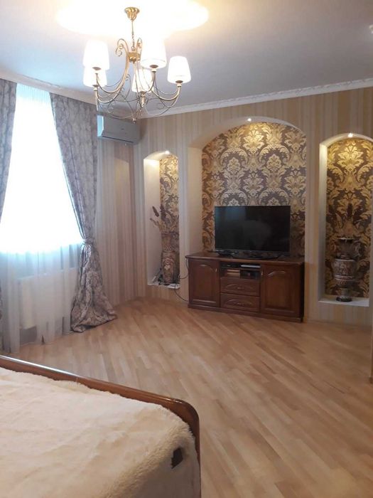 Будинок 260 м, с. Гора, 10 км Київ   ВЛАСНИК