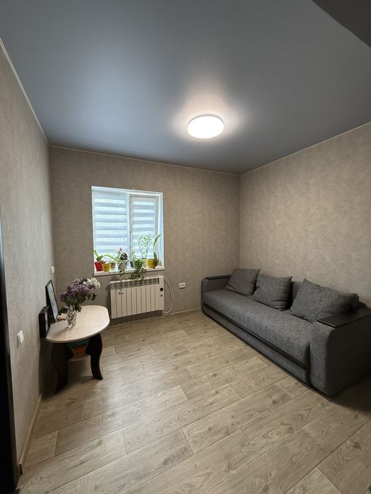 Продається будинок з 25 сотками землі