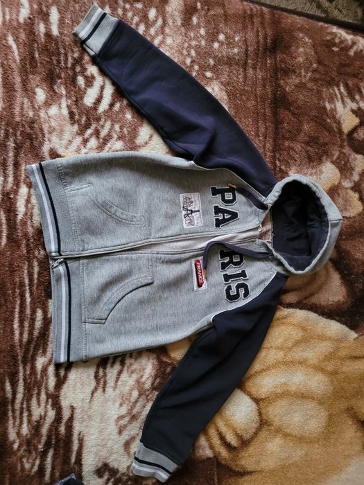 Худі-зіпка на флісі на хлопчика розмір 140-146