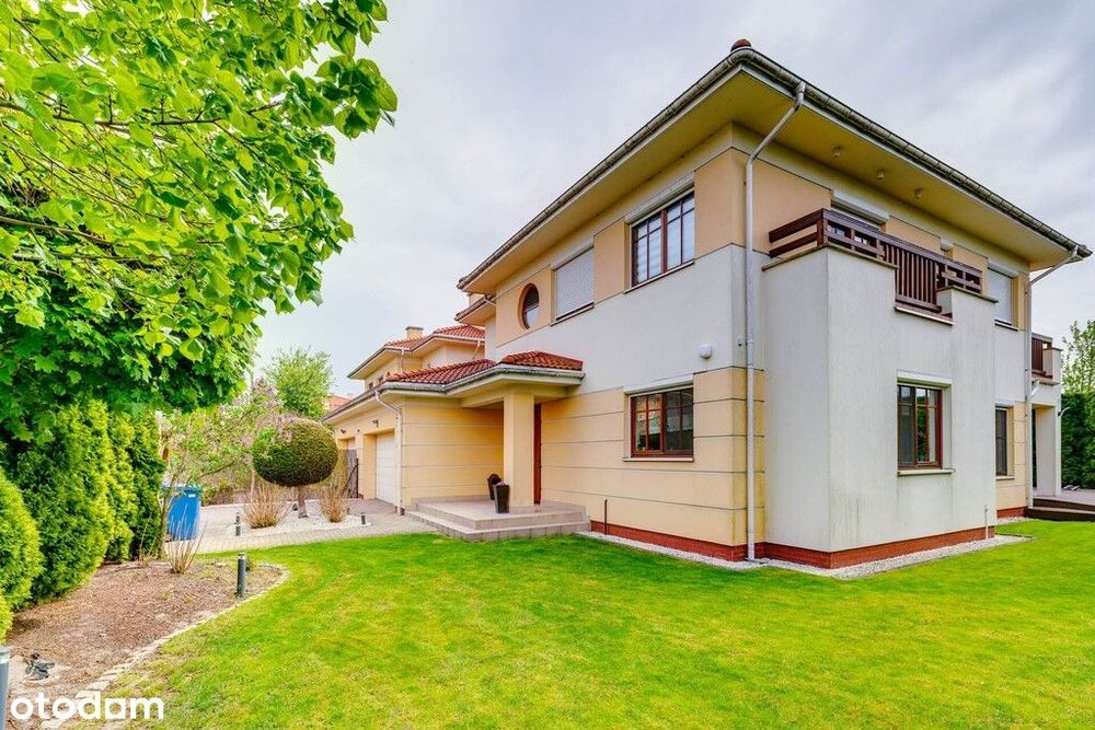 250 m² dom z zielonym ogrodem w Walendowie