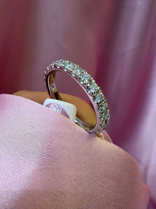 Obrączka Eternity z diamentami naturalnymi 1.50 CT
