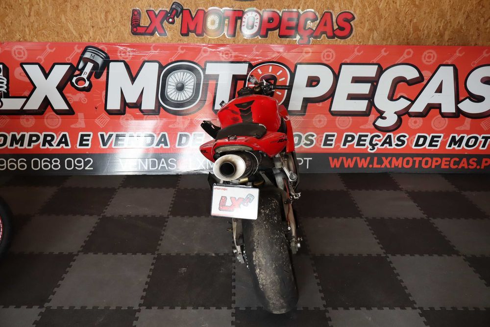 Honda CBR 1000RR 2004 para peças