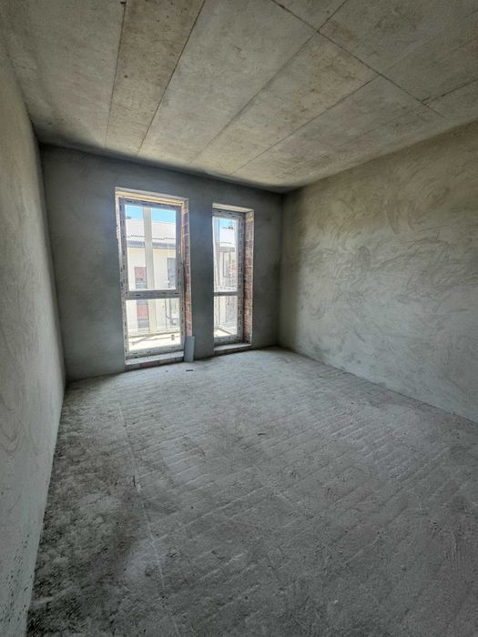 Продаж 2 кімнатна 55 мкв Львів Винники 7 секція 3 поверх