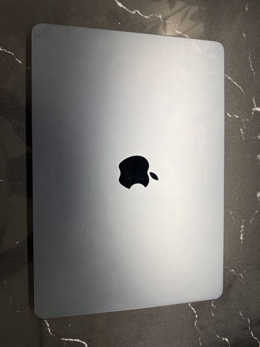 MacBook Air M2 13” 8/256 A2681 Midnight 2024