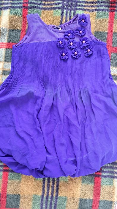 Плаття на дівчинку