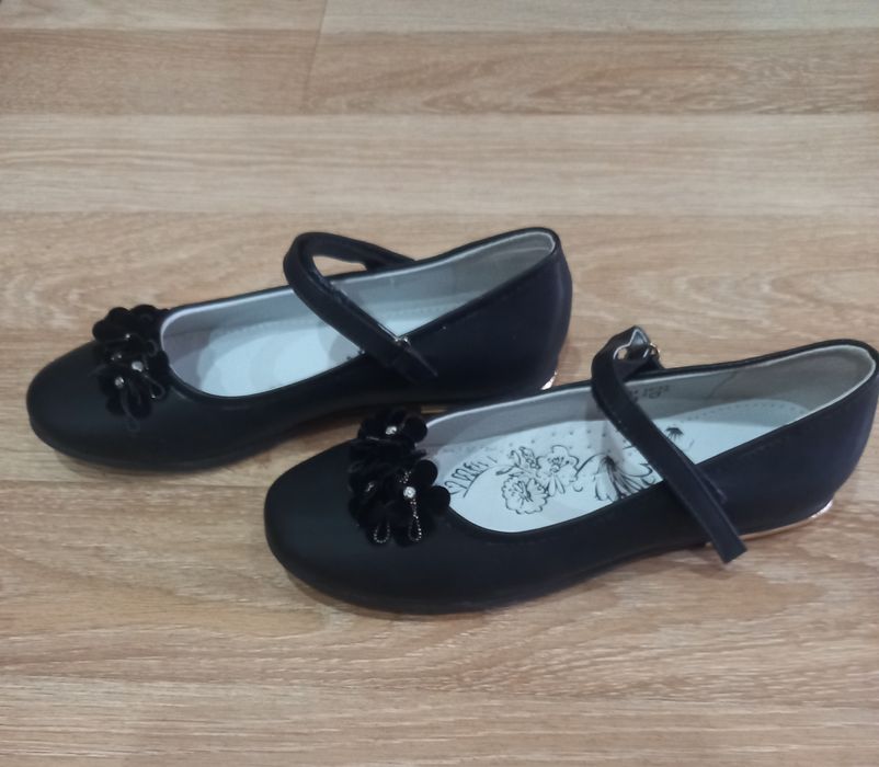 Подростковые туфли для девочки