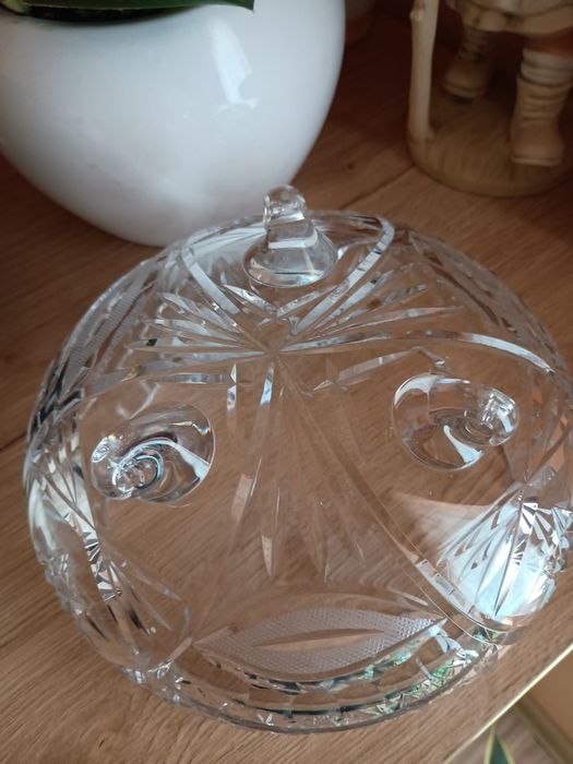Kryształowa misa z PRL.