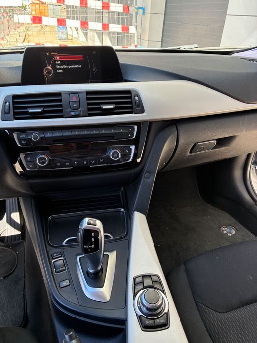 BMW318 D.  Impecável