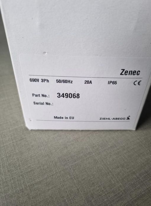 Włącznik wentylacji. Ziehl-Abegg. Nowy