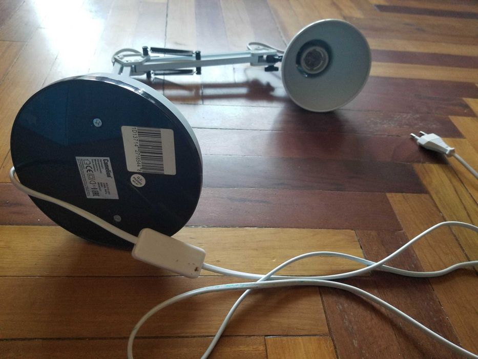 Наст. лампа Camelion KD-313 c01 металл сеть 220 цоколь Е27 новая