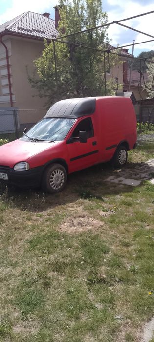 Opel Combo 1.4 газ-бензин