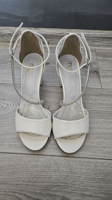Buty ślubne MyWish Sandałki Felicia na słupku rozmiar. 38
