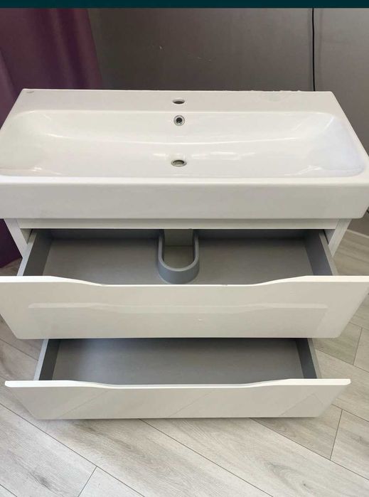 Тумба с умывальником CeraStyle Pinto 100 080300-u