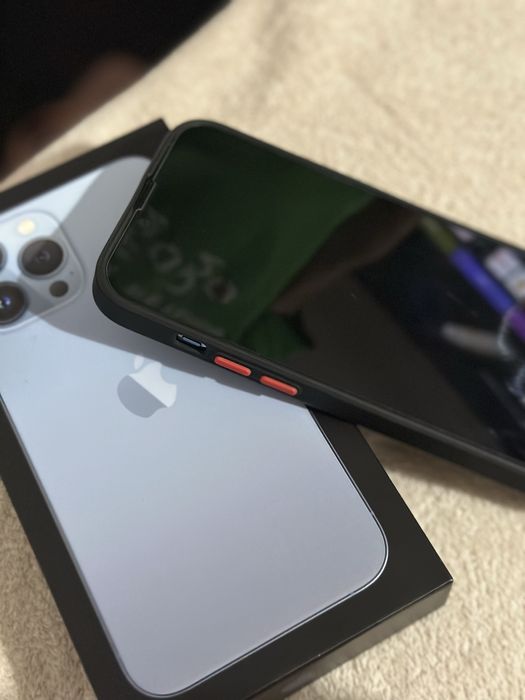 iPhone 13 Pro Max with Original Box and MagSafe Charger64354151391490120