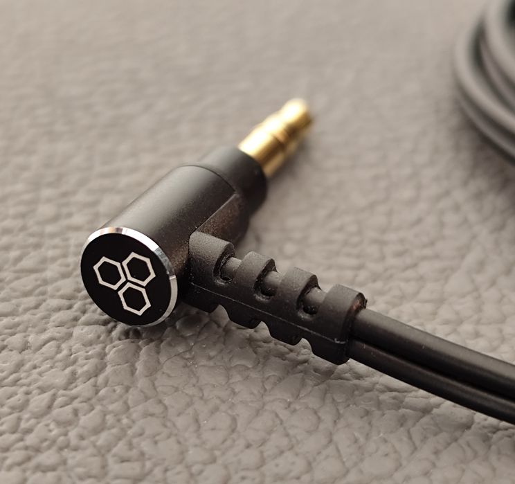 Auscultadores Final Audio Design E4000